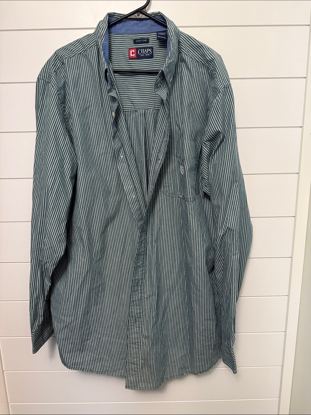 Chaps Men's Green and White Striped Button-Down Shirt